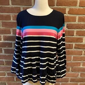 NWT Crown & Ivy Top Size S